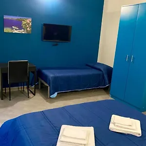  Habitación en casa particular Oasi Del Turista Italia